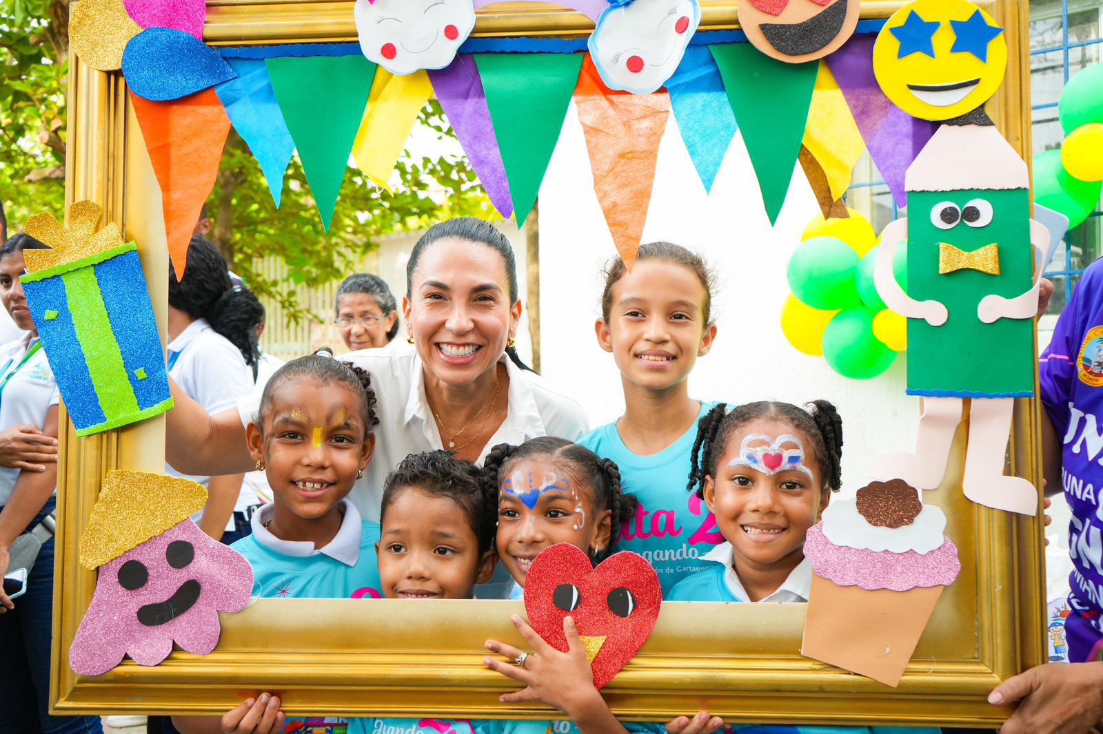 Niños y niñas de la Localidad 1 celebran el Día de la Niñez
