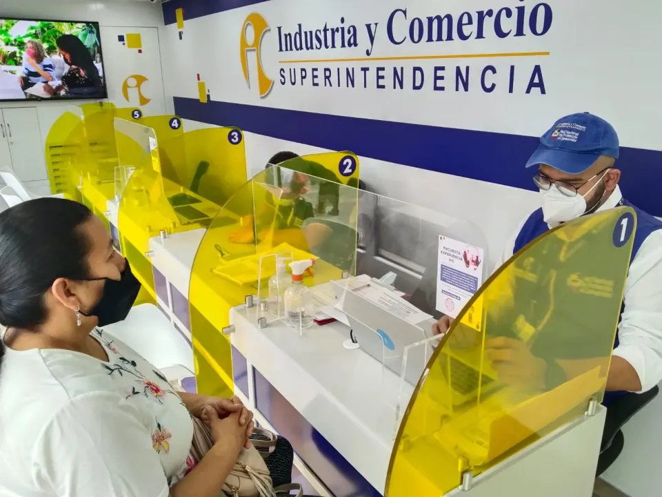 Ordenan embargo de empresas por construir edificios sin sismo resistencia