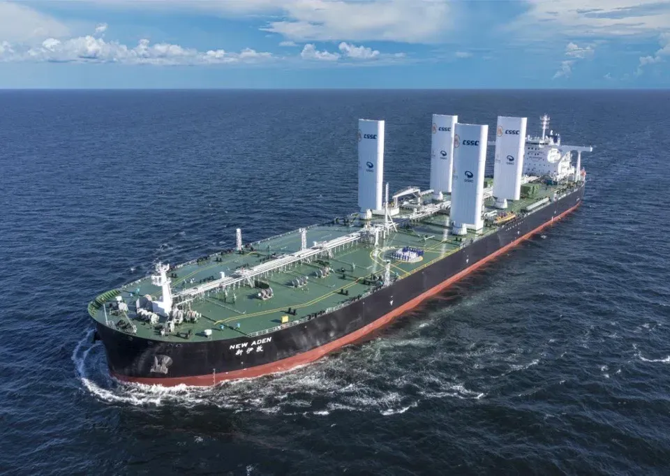 Ecopetrol exportó 2 millones de barriles de crudo en un barco híbrido