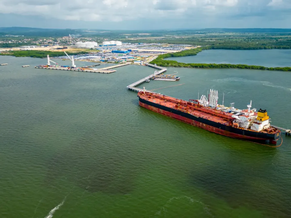 Puerto Bahía y GASCO acuerdan proyecto de GLP en Cartagena