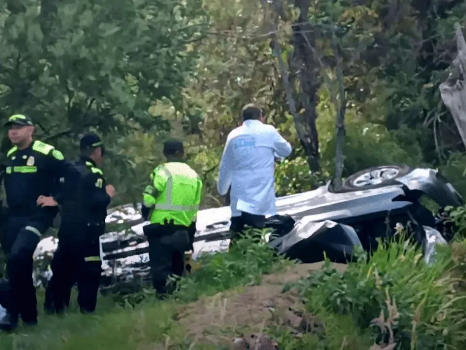 Dos muertos y tres heridos en accidente de esquema de seguridad de Germán Vargas Lleras