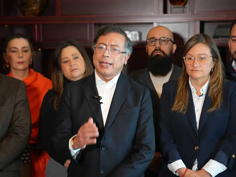 Cabildos abiertos en todo el país anuncia Presidente Petro