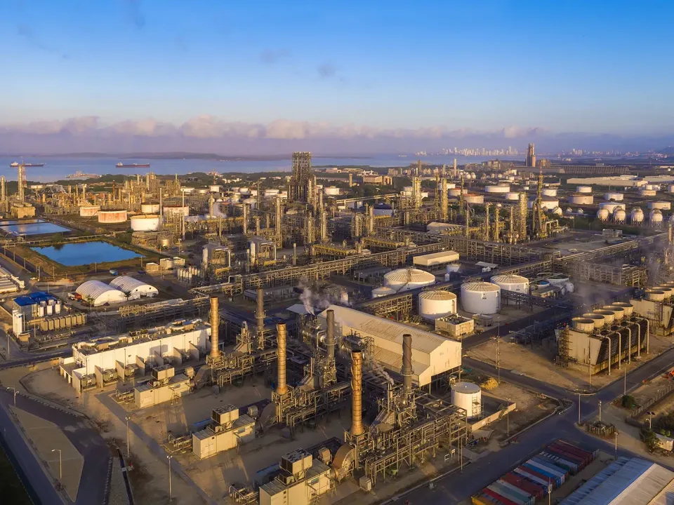 Refinería de Cartagena busca reducir 20.155 toneladas de CO2 este año