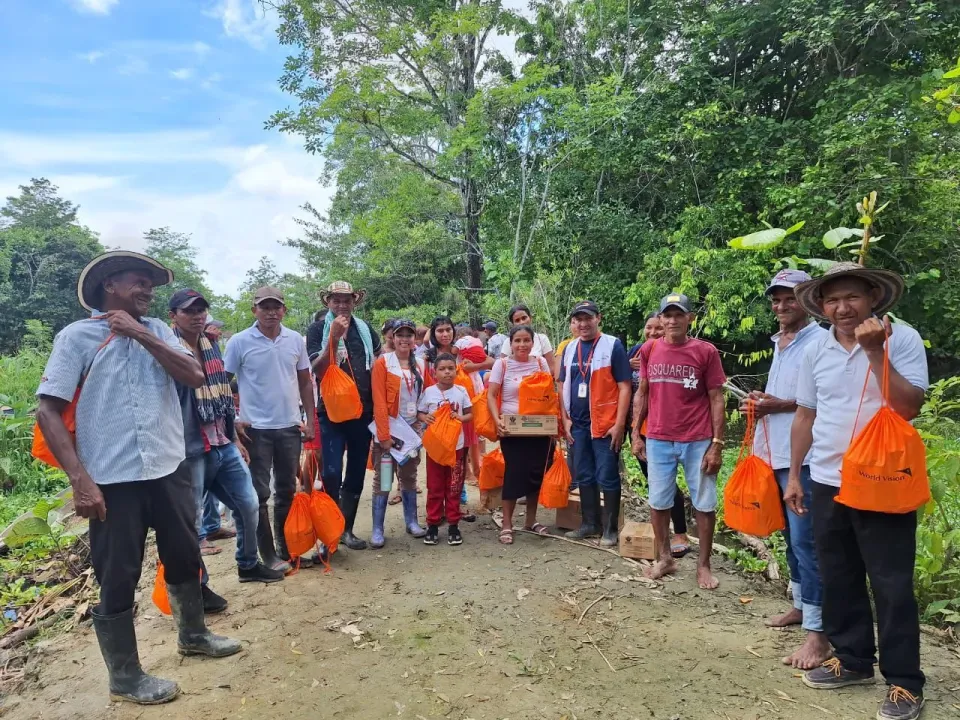 Ayuda humanitaria a familias afectadas por nuevas inundaciones en La Mojana