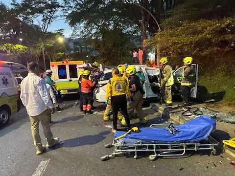 Se accidentó caravana del precandidato presidencial Daniel Palacios: 9 heridos