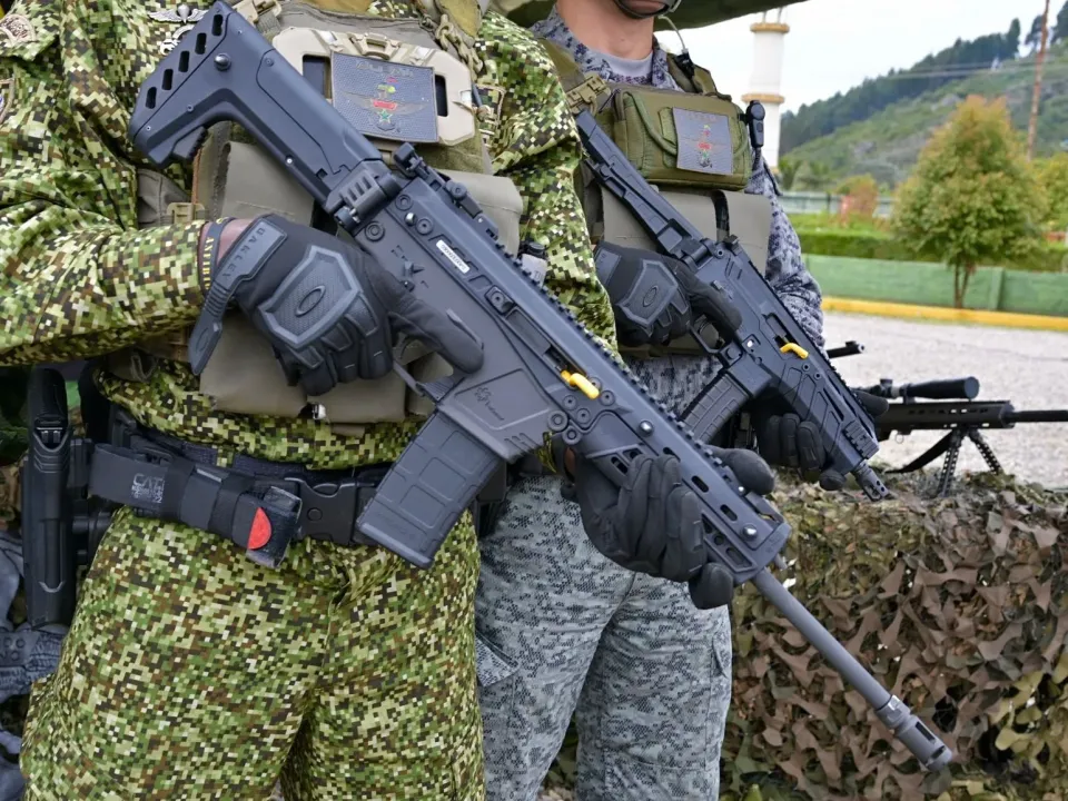 Nuevo fusil de INDUMIL fortalece autonomía y moderniza capacidades de la Fuerza Pública