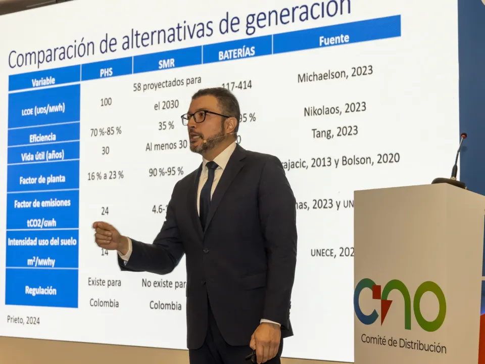 Déficit energético amenaza estabilidad del sistema eléctrico en Colombia