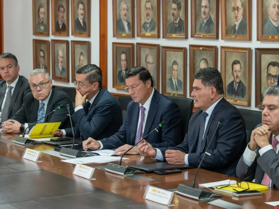 Registrador Nacional aclaró inquietudes sobre el proceso electoral ante el Gobierno y los entes de control