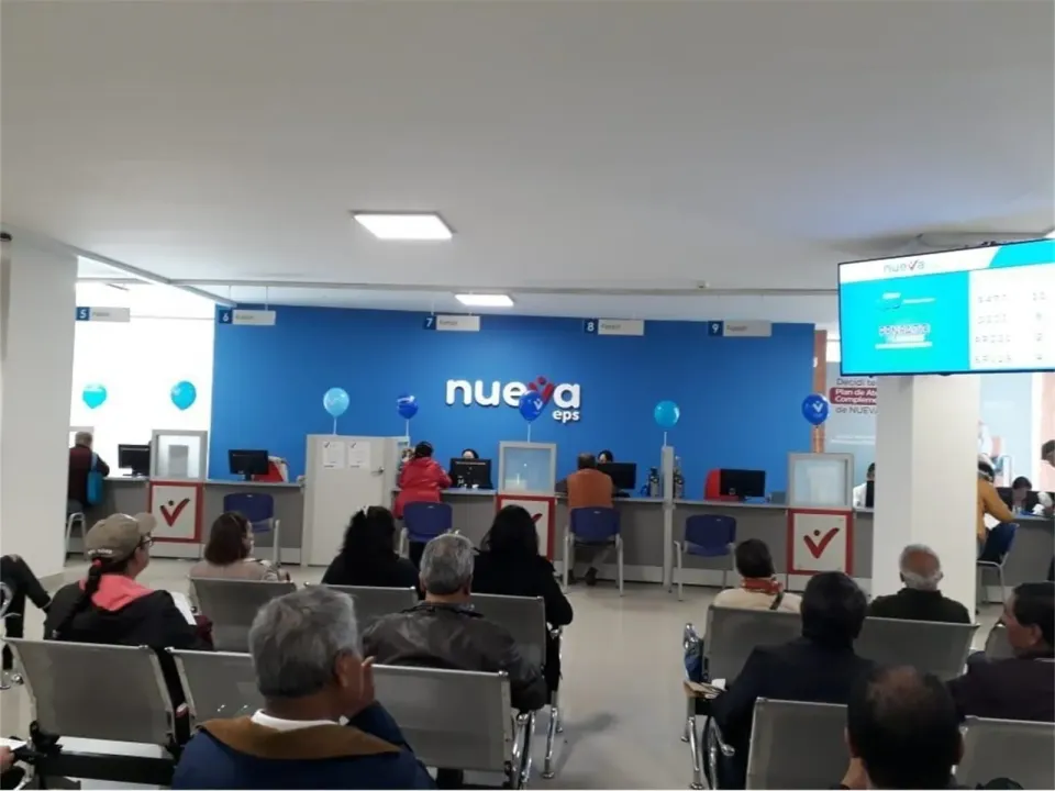 Nueva EPS alerta por agresiones a funcionarios y posibles suspensiones de servicio