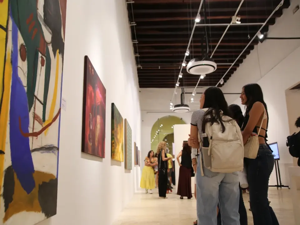 En la Cooperación Española 21 mujeres artistas exhiben sus obras