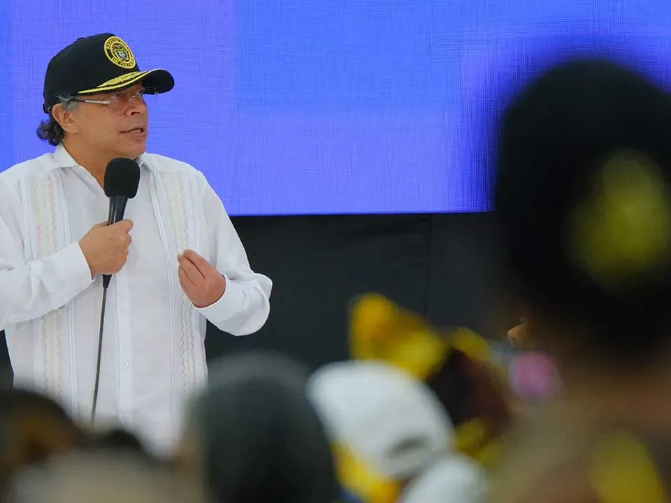 Consultas previas y energías limpias deben ir de la mano porque benefician a todos los pueblos del Caribe: Petro