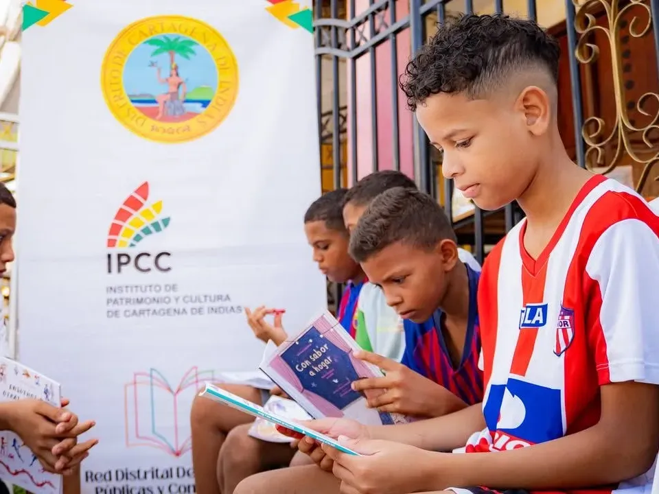 Las letras y el sabor local se unen en la II edición del Sancocho Literario de Cartagena