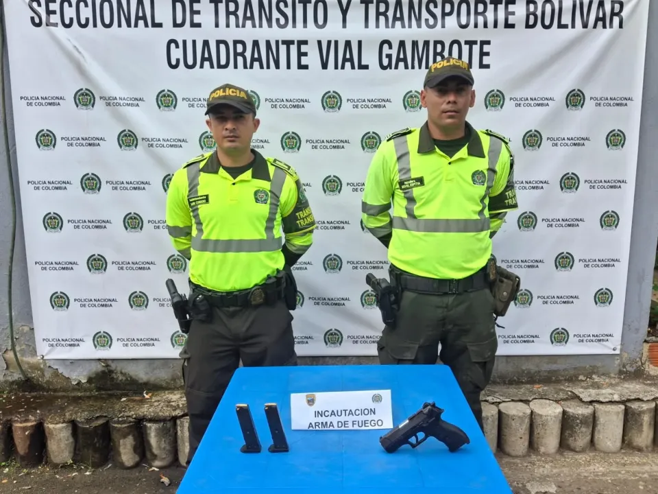 Incautan tres armas en operativos simultáneos en vías de Bolívar
