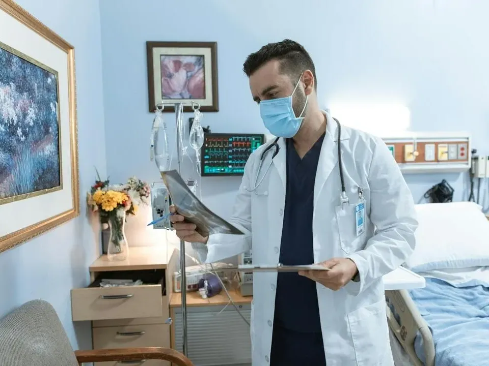Europa necesita 4 millones de trabajadores de la salud: oportunidad para profesionales de Colombia y Latinoamérica