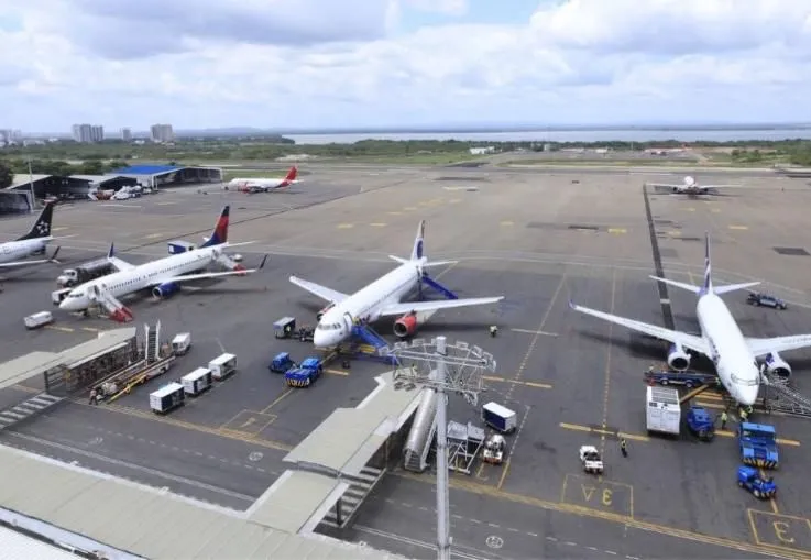 Investigan presuntas irregularidades en millonario contrato de modernización del aeropuerto de Cartagena