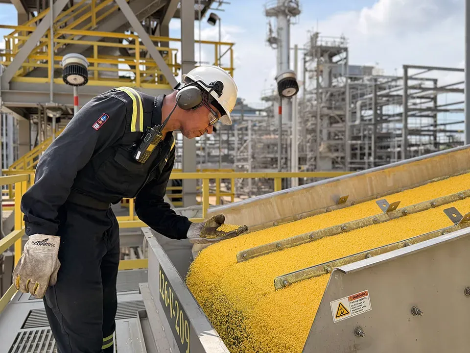 Ecopetrol comenzó exportación de azufre sólido producido en la Refinería de Cartagena