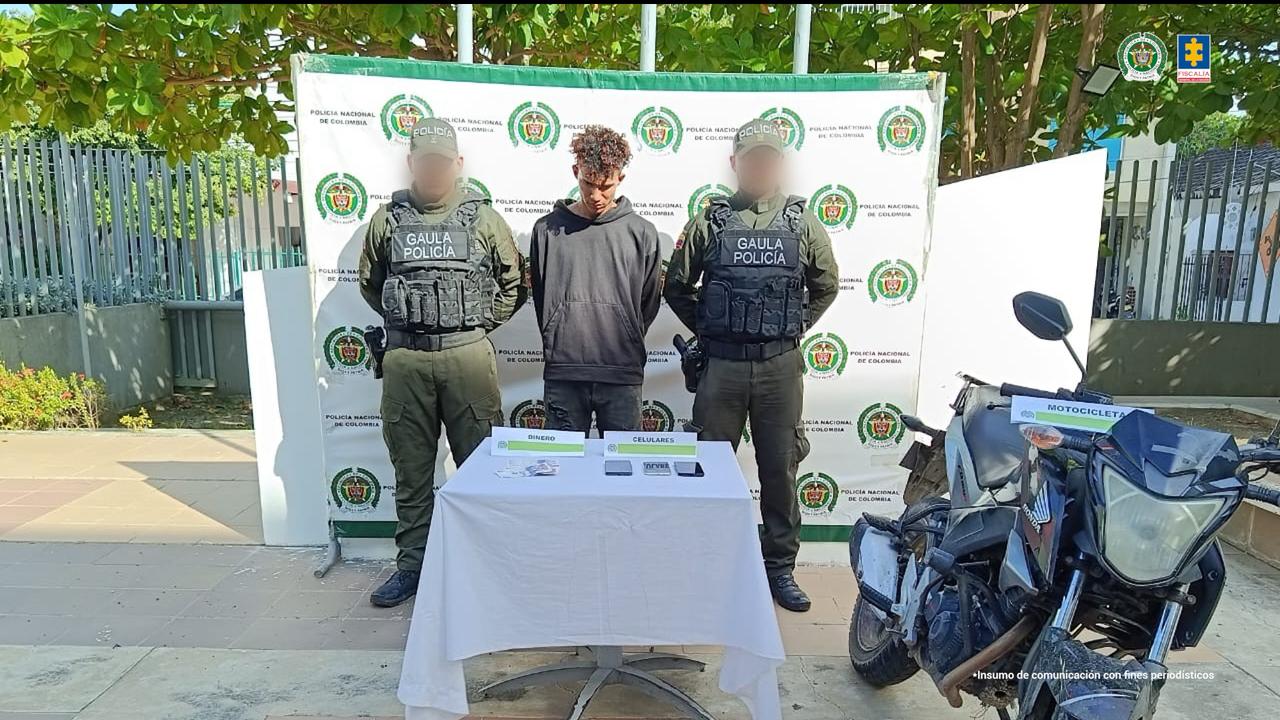 Aseguran en Cartagena a hombre señalado de extorsionar a un comerciante