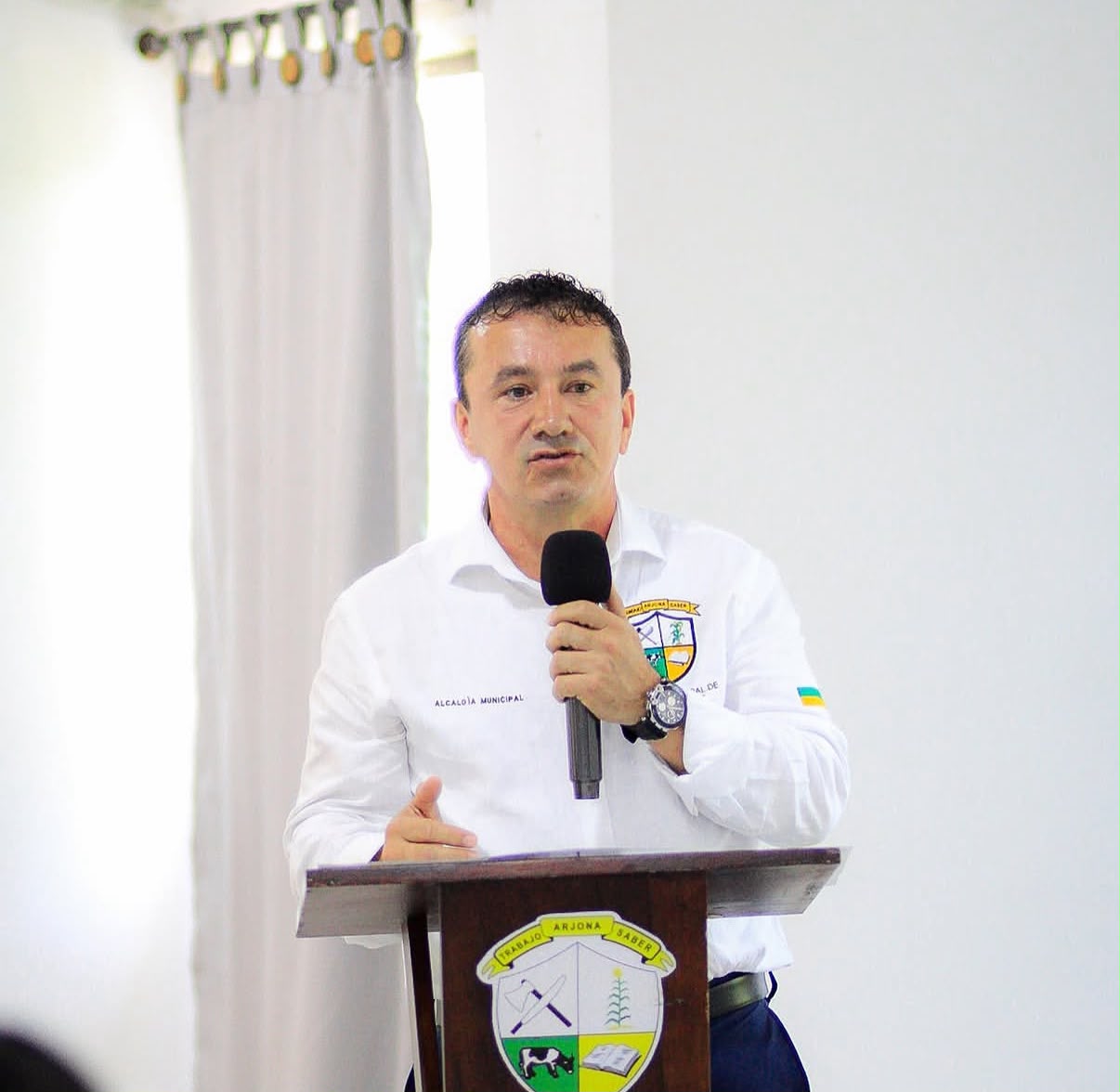 Fiscalía ordena archivar indagación por prevaricato contra alcalde de Arjona, Gustavo Pérez Giraldo