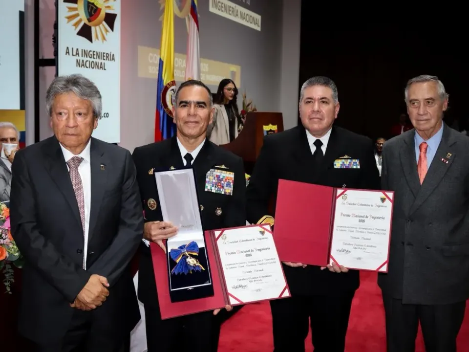 Armada y Cotecmar: Premio Nacional de Ingeniería por diseño y construcción del ARC 24 de Julio