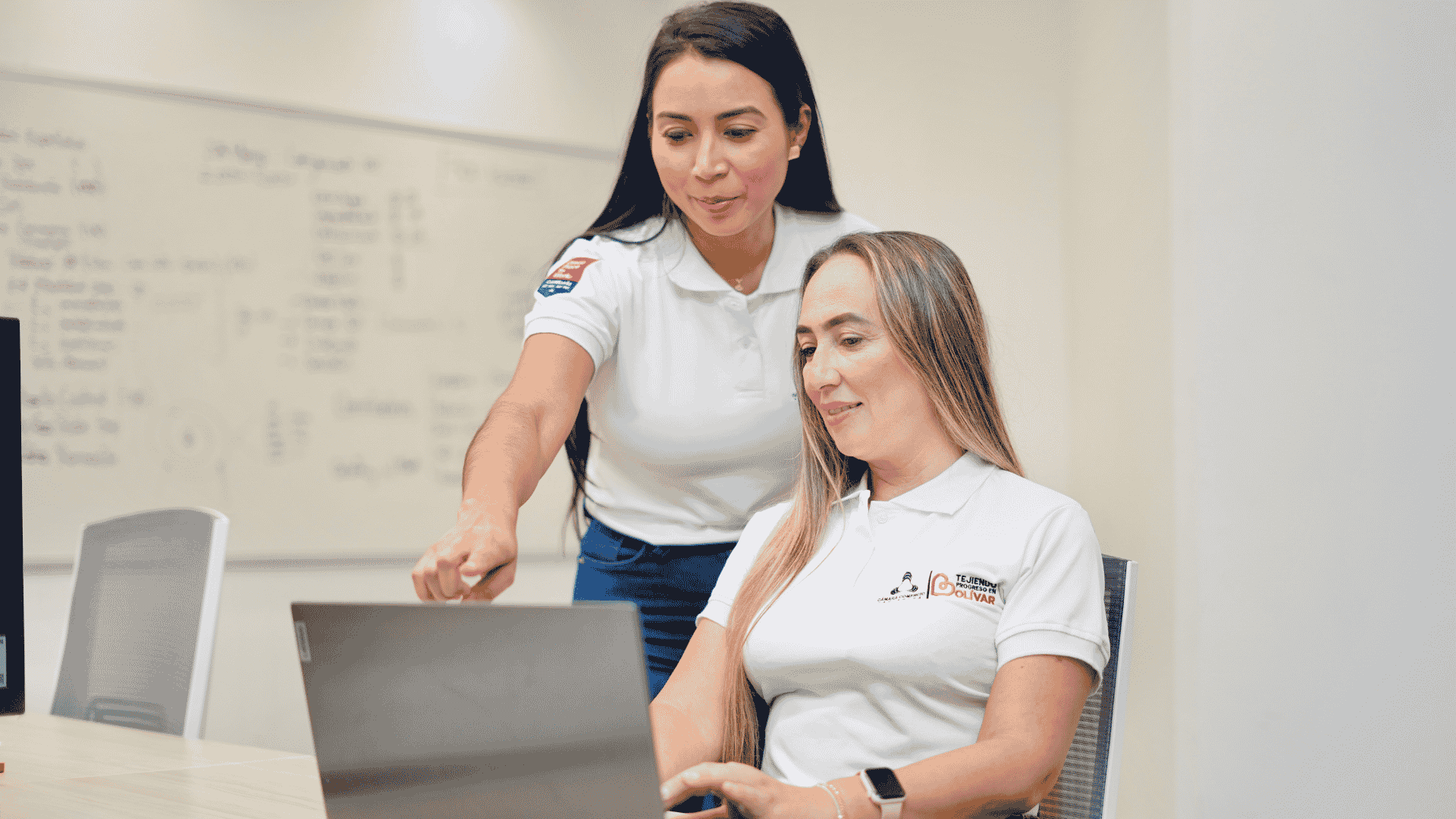 Ventanilla Única Empresarial llega a Carmen de Bolívar para simplificar creación de empresas