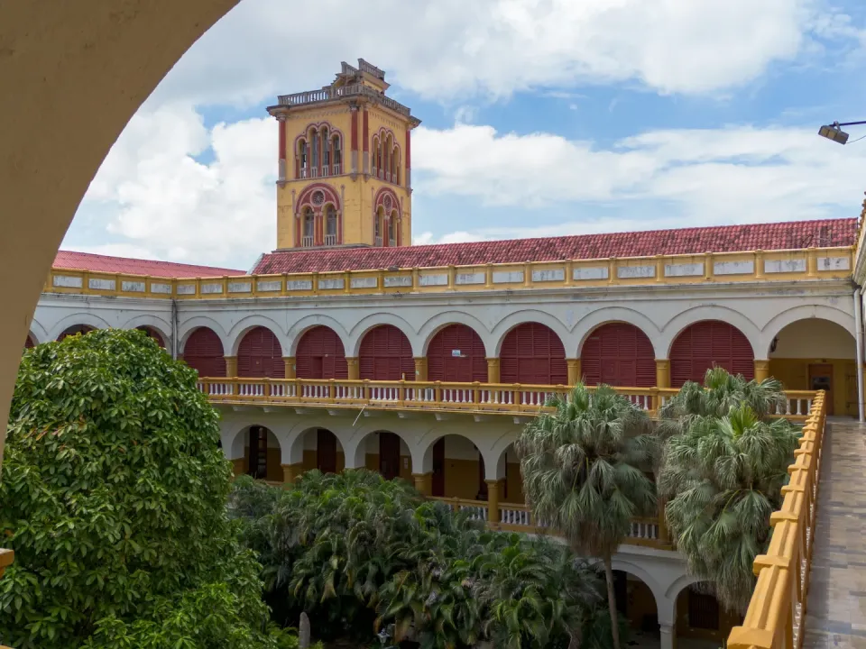 Unicartagena reconocerá al gobernador Arana y al alcalde Dumek en celebración de sus 199 años 