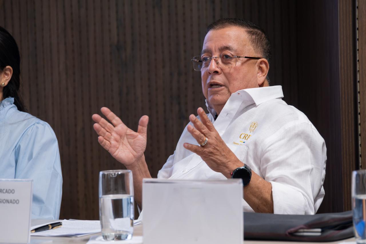 En Barranquilla, primera audiencia regional de la CREG sobre regulación del combustible de aviación