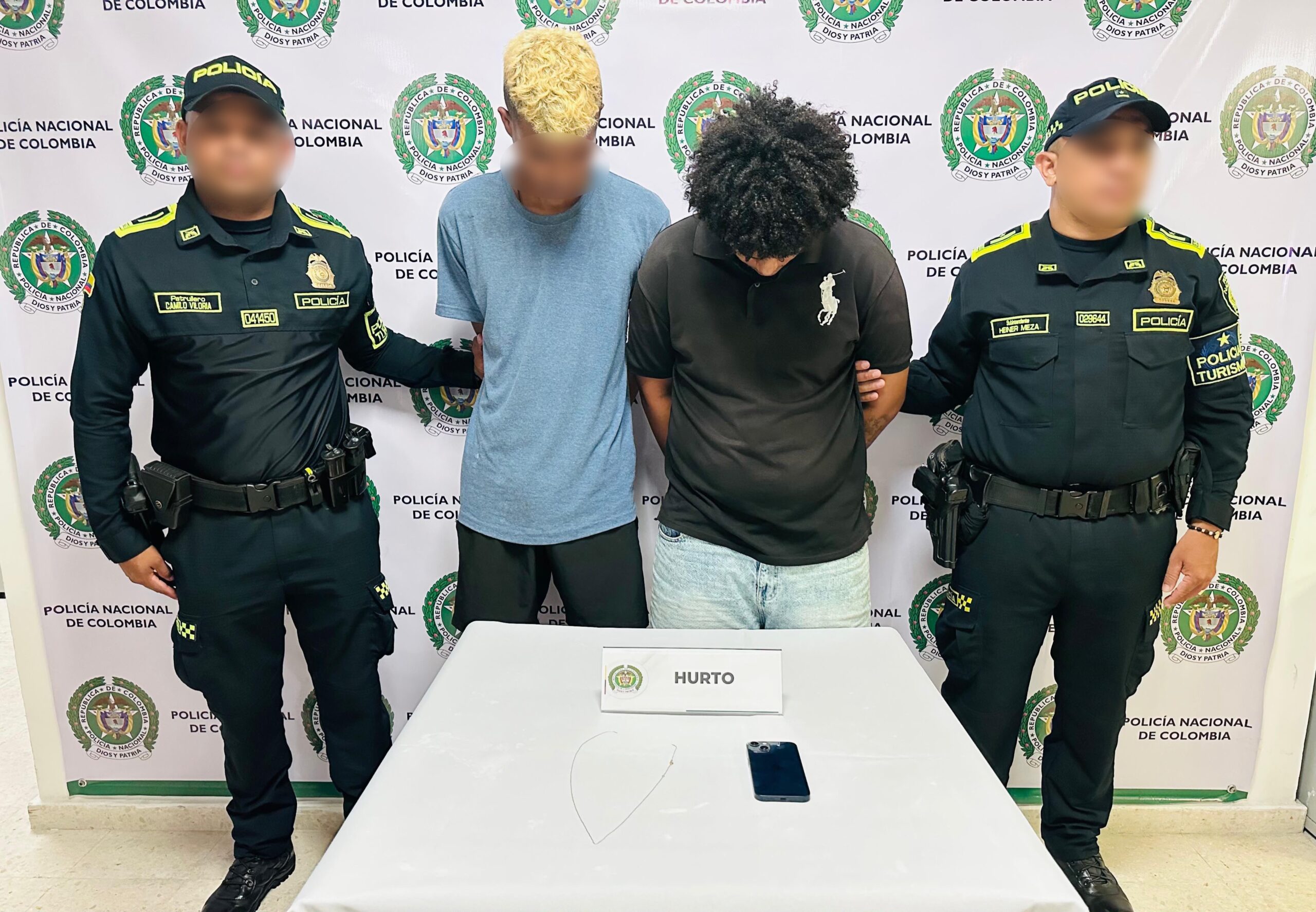 Capturan a dos presuntos delincuentes tras hurto a un turista en el Centro de Cartagena