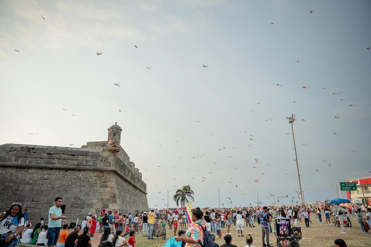 ETCAR invita a volar barriletes con seguridad y respeto por el patrimonio