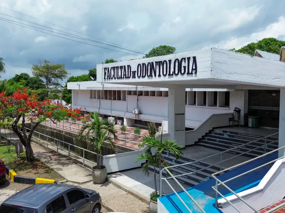 Unicartagena, Fundación Serena del Mar y Medit, llevan brigada de salud oral a Manzanillo del Mar
