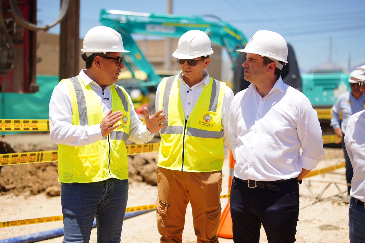 Se inició el pilotaje para construir el puente del Intercambiador de La Carolina
