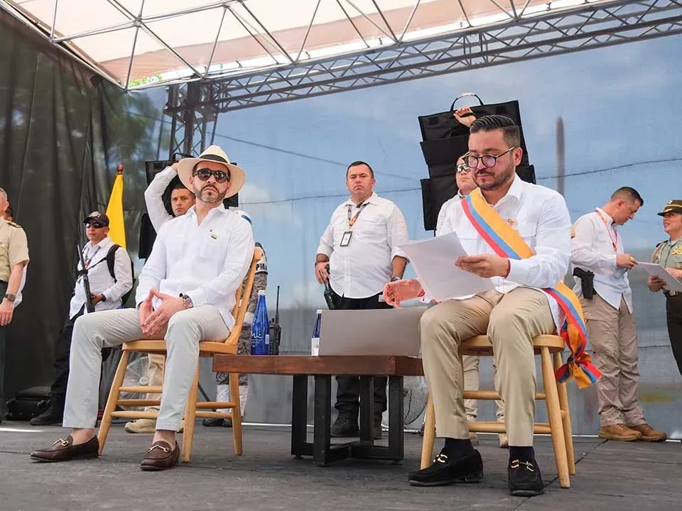 ‘Ayúdeme a combatir la corrupción’, pidió el Presidente De La Espriella al nuevo Contralor