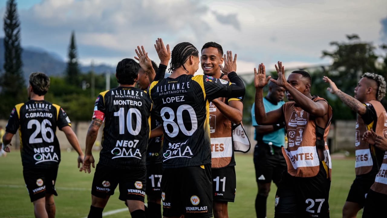 Real Cartagena goleó 6×1 a Leones y es líder del Torneo BetPlay y de la reclasificación