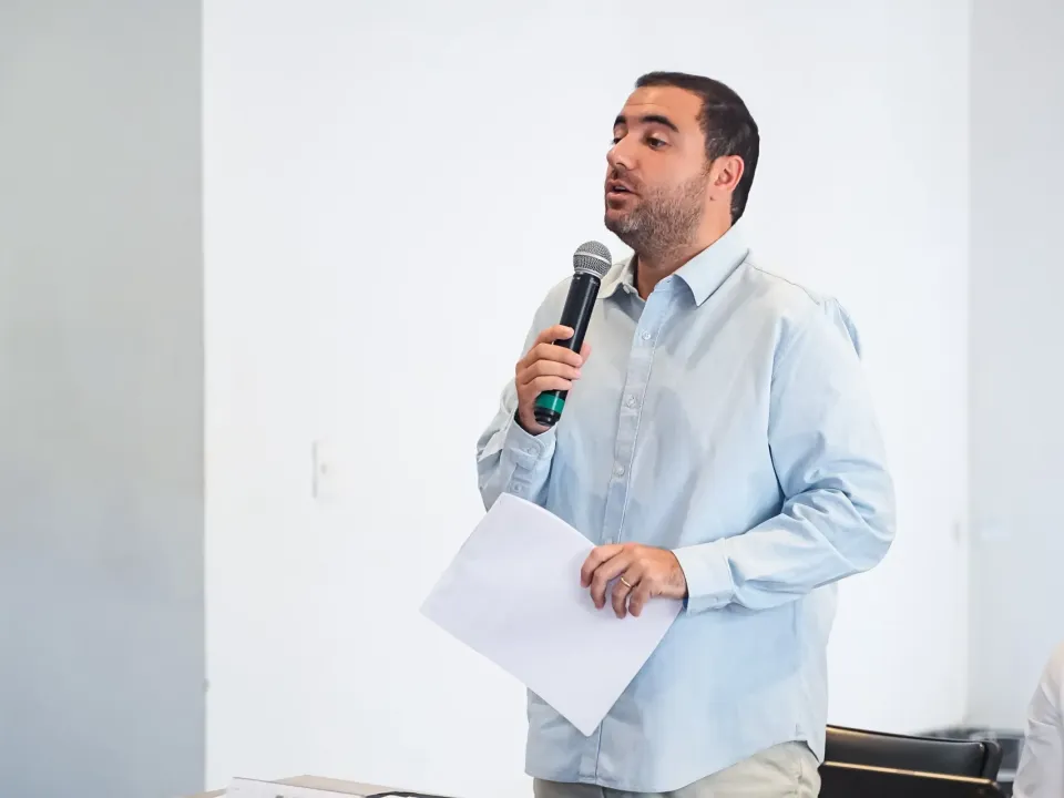 Yamil Arana inicia transformación de la salud en Villanueva y San Cristóbal