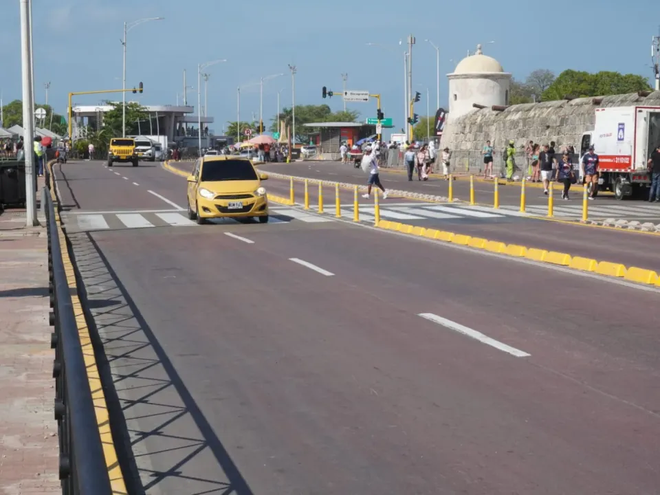 Av. Blas de Lezo ya está habilitada tras avance del Triathlon 5150 en Cartagena