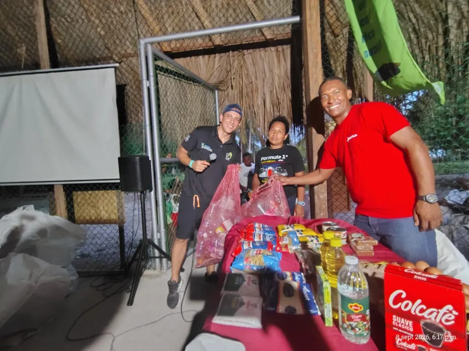 Veolia y Cardique incentivan reciclaje en el Islote e Isla Múcura