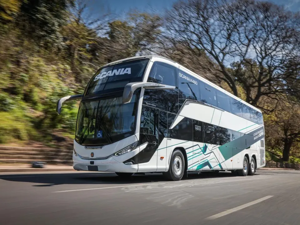 Scania transforma el transporte intermunicipal y lanza nueva generación de buses SUPER