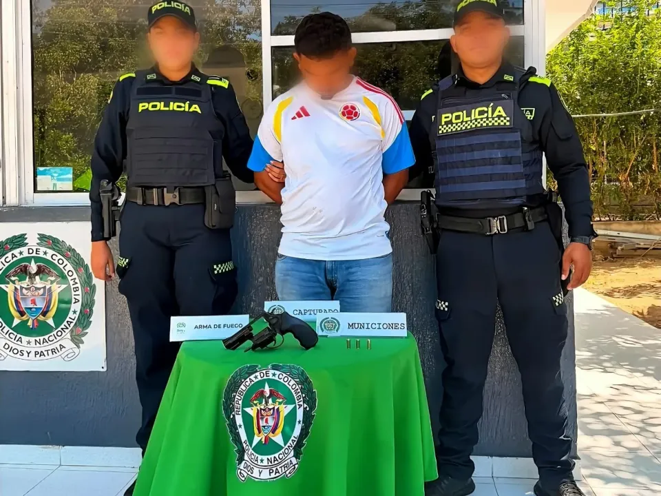 En menos de 24 horas policía sacó de las calles de Cartagena 4 armas de fuego