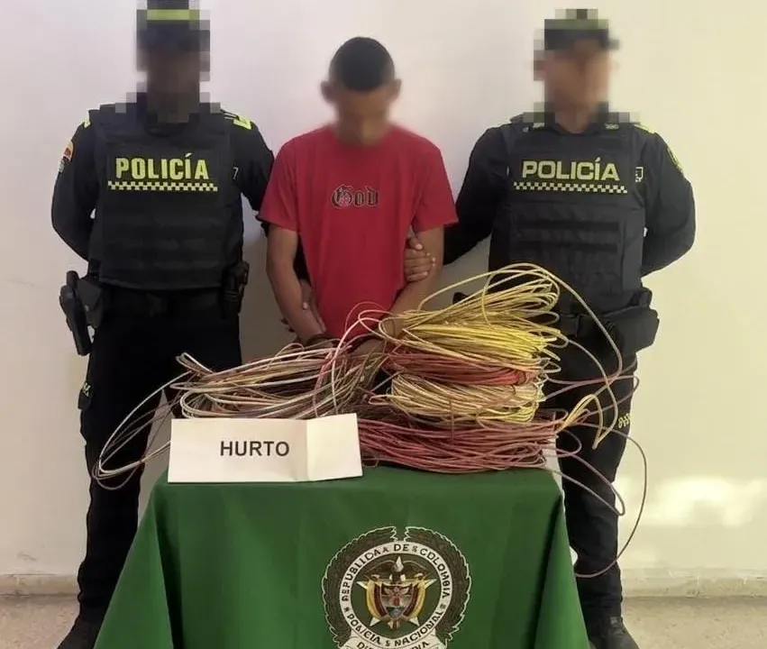 Cayó «calibre 12», señalado de hurtar cable de energía en colegios de Turbaco