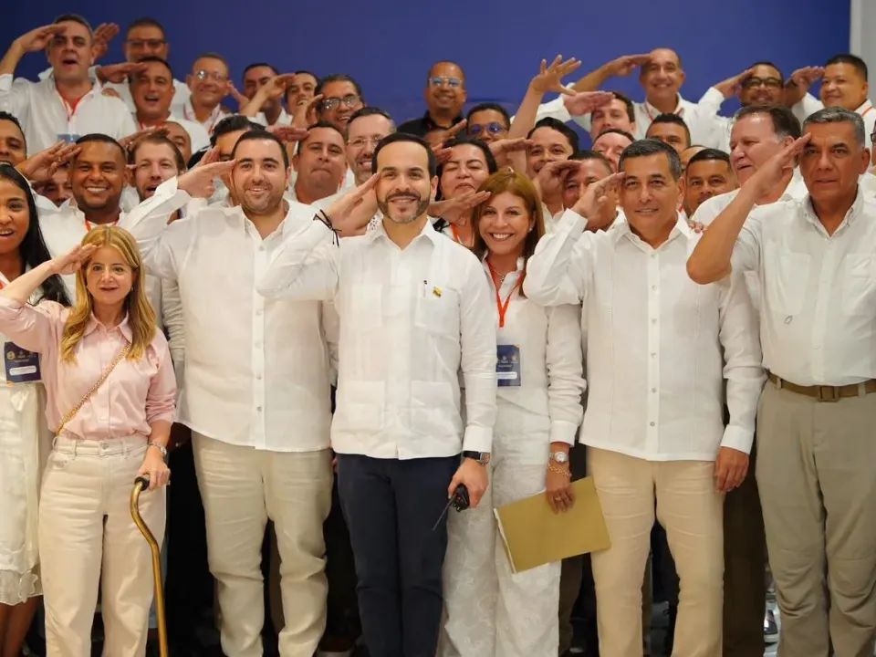 Presidente anunció: $1.8 billones para agua, vivienda, salud, vías, energía y turismo en Bolívar
