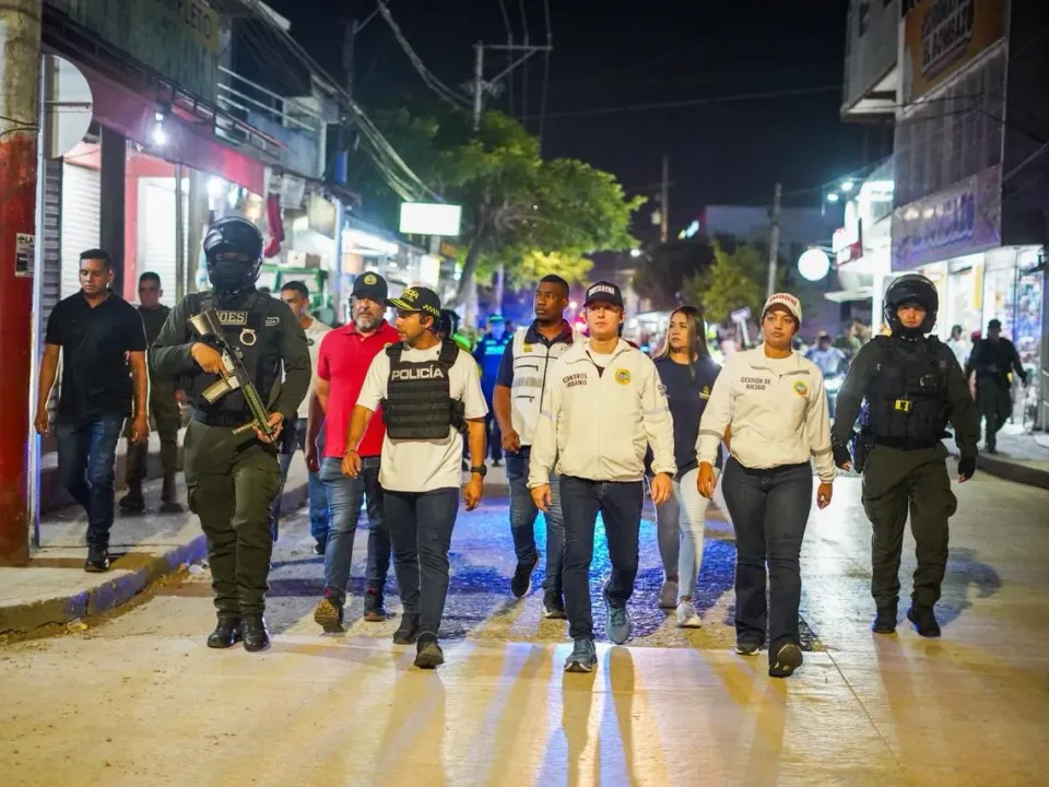 Alcaldía de Cartagena cierra 6 negocios en El Pozón en operativos de control e inspección