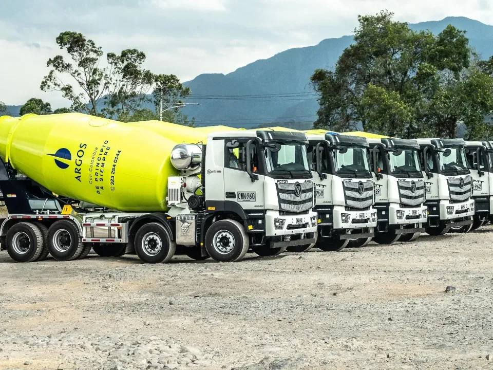 Argos incorpora 21 camiones mezcladores para fortalecer su capacidad logística