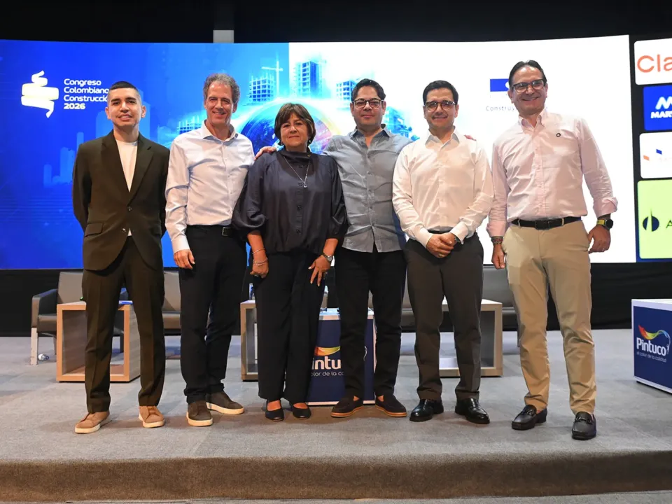 Sector financiero reclama más inversión privada y ve en la vivienda una vía para reactivar la economía