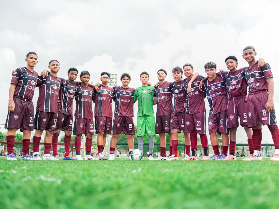 Fuerza Élite lleva el fútbol cartagenero a lo más alto en dos torneos nacionales