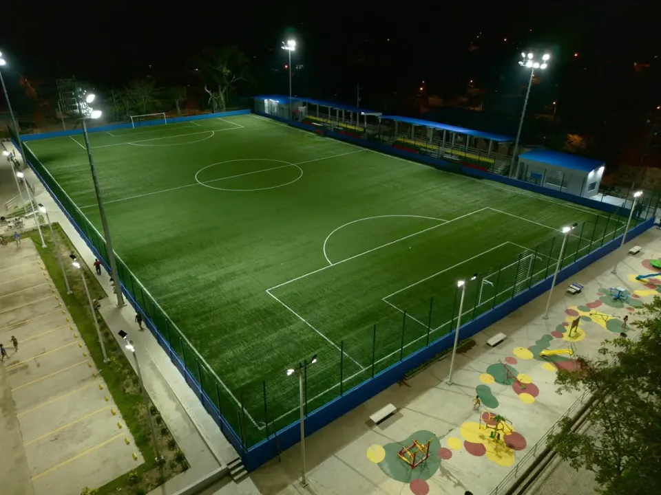 San Pablo estrena estadio de fútbol y obras de mejoramiento en el barrio Belén