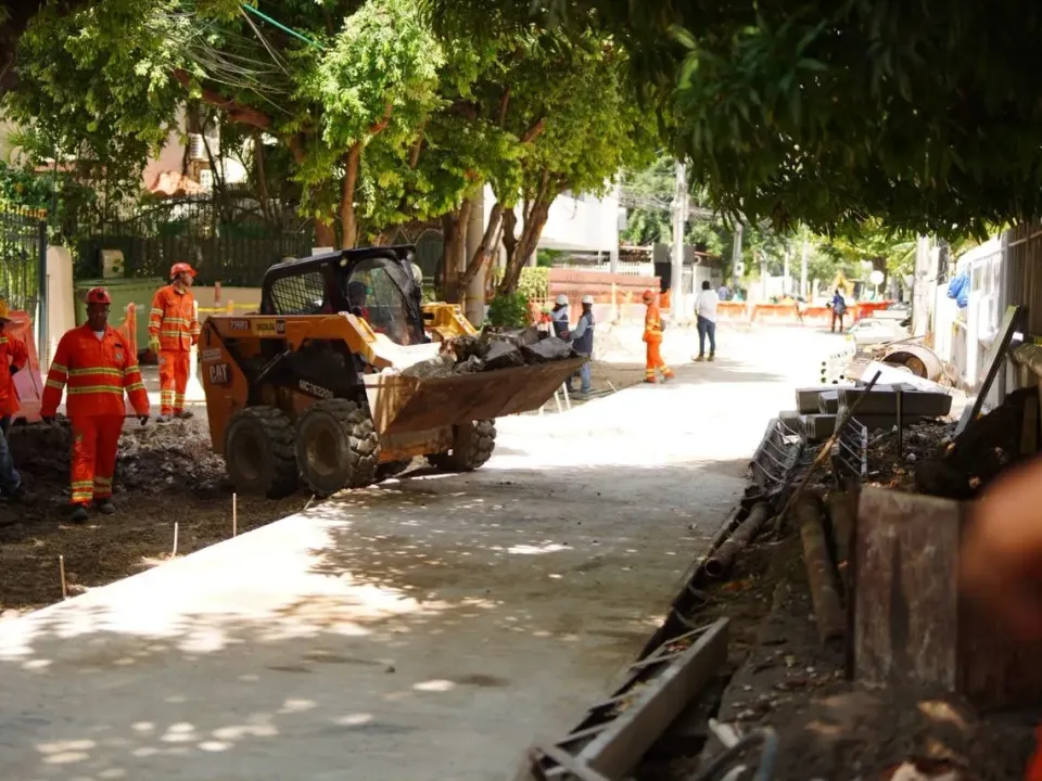 Rehabilitación de la Tercera Avenida de Manga alcanza el 25 % de avance