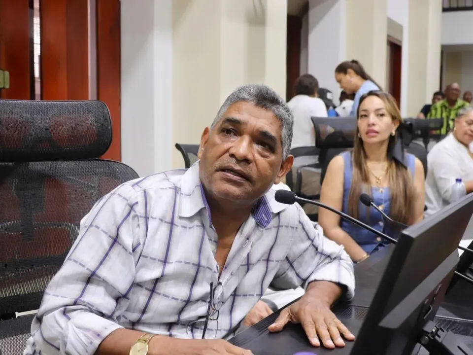 Rafael Meza Pérez, concejal de Cartagena, es designado representante de FECARBOX en Colombia