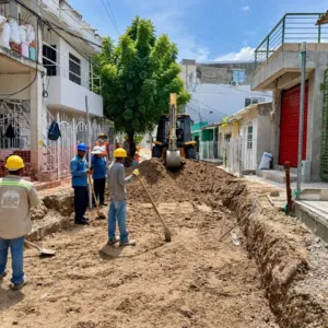 Avanza la construcción de una nueva vía complementaria del Intercambiador de La Carolina