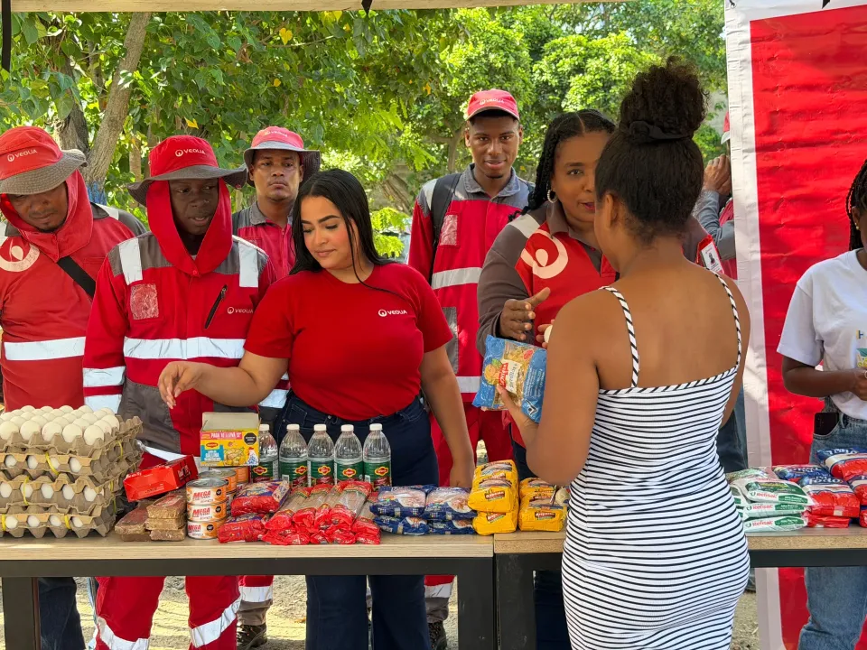 Veolia recolectó 12,6 toneladas de residuos en jornada ambiental en San Isidro