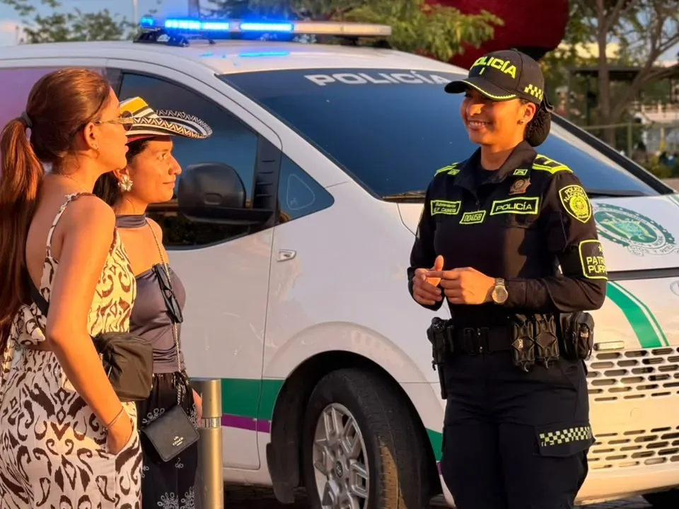 La mujer policía que protege a las mujeres de la violencia intrafamiliar en Cartagena