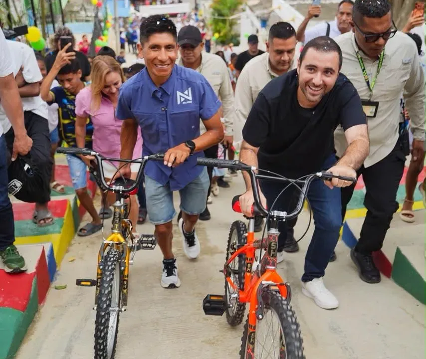 Nairo Quintana estrenó junto al gobernador Yamil Arana una nueva calle en La María